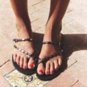 Flat Sandals Metallic detail